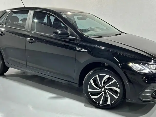 Carro Volkswagen Polo 2025 Track 1.0 Flex 12V 5p