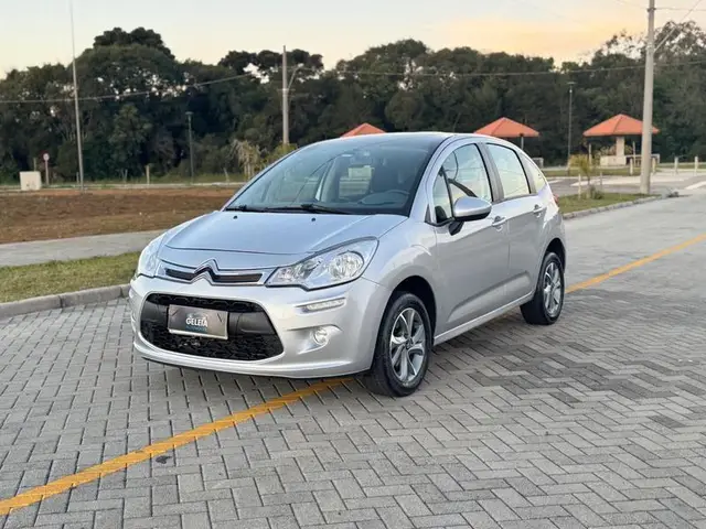 Carro Citroën C3 2017 Attraction 1.2 12V (Flex)