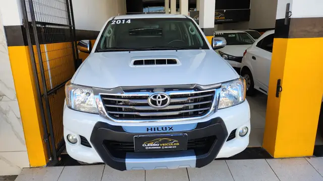 Carro Toyota Hilux Cabine Dupla 2014 Hilux 3.0 TDI 4x4 CD SRV (Aut)