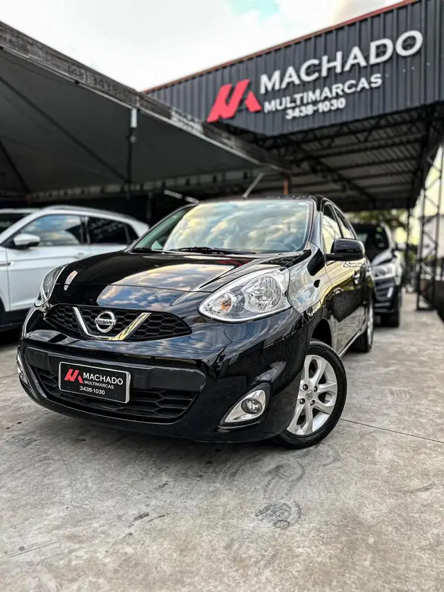 Carro Nissan March 2016 1.0 12V SV (Flex)