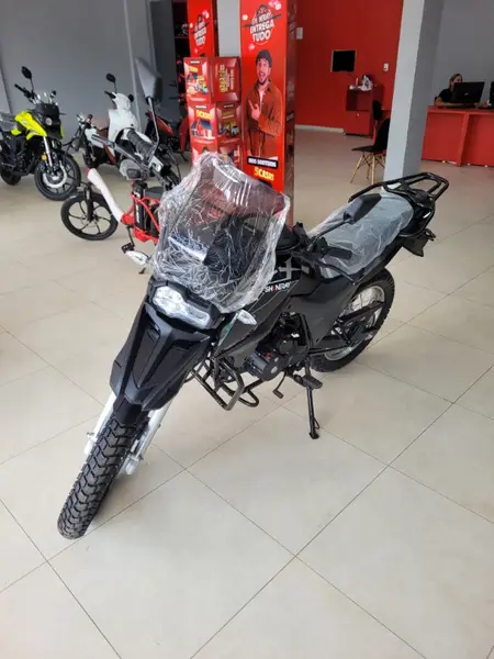 Moto Shineray SHI 175 2026 Carburada