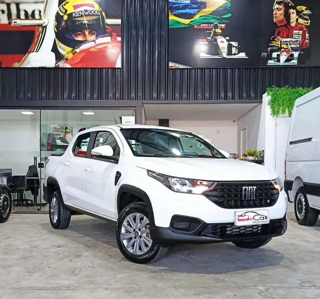 Carro Fiat Strada 2023 Freedom 1.3 CD (Flex)