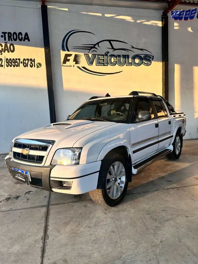 Carro Chevrolet S10 Cabine Dupla 2010 S10 Executive 4x4 2.8 Turbo Electronic (Cab Dupla)