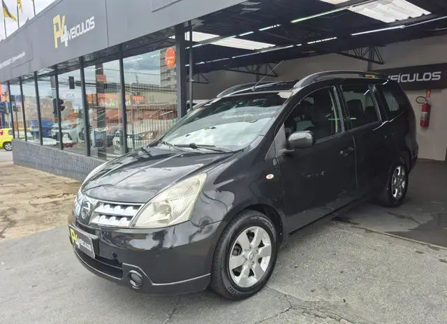 Carro Nissan Grand Livina 2012 SL 1.8 16V (flex) (aut)