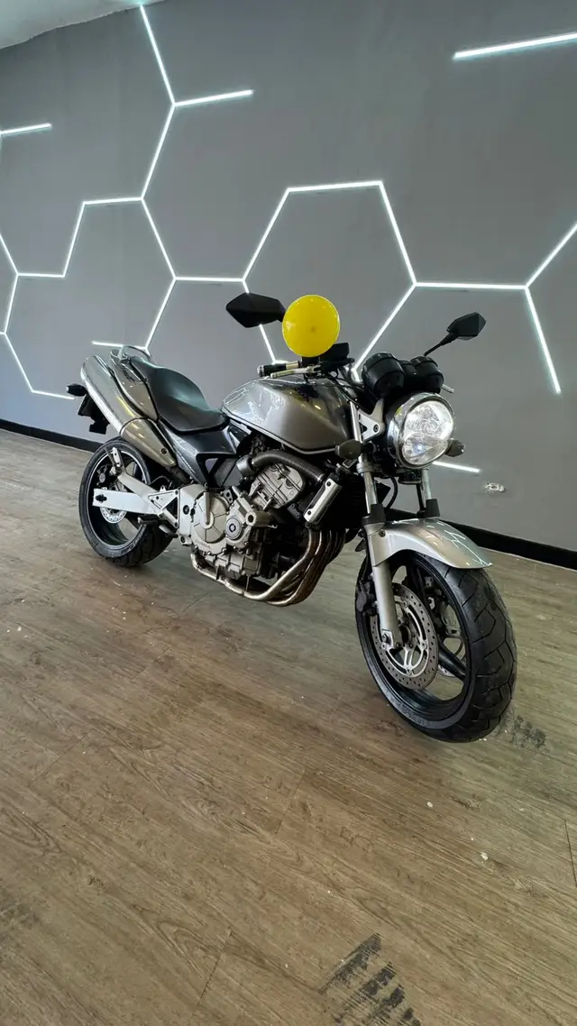 Moto Honda CB 600F 2006 Hornet