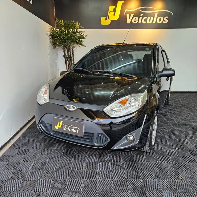 Carro Ford Fiesta Hatch 2013 Rocam 1.0 (Flex)
