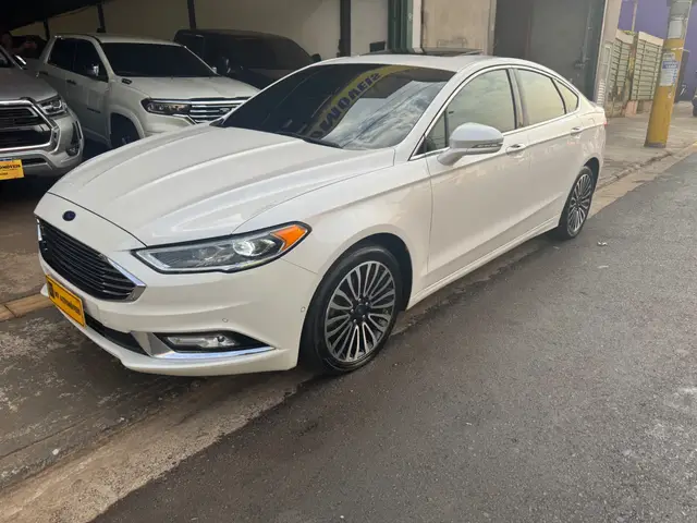 Carro Ford Fusion 2017 2.0 EcoBoost Titanium AWD (Aut)