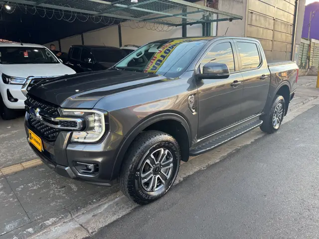 Carro Ford Ranger Cabine Dupla 2024 XLT 3.0