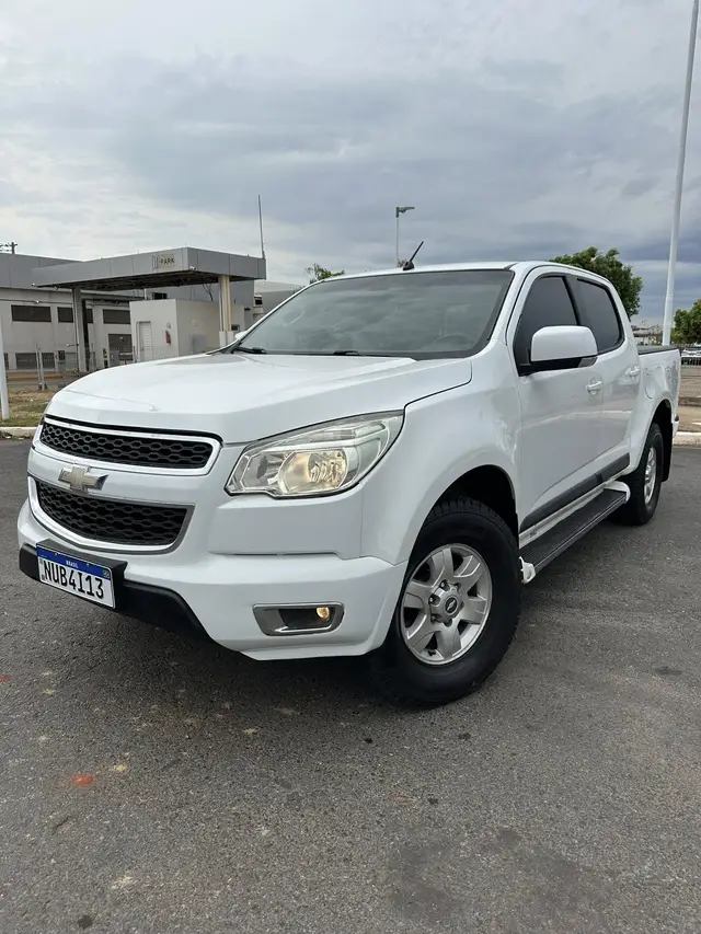 Carro Chevrolet S10 Cabine Dupla 2013 S10 LT 2.4 4x2 (Cab Dupla) (Flex)