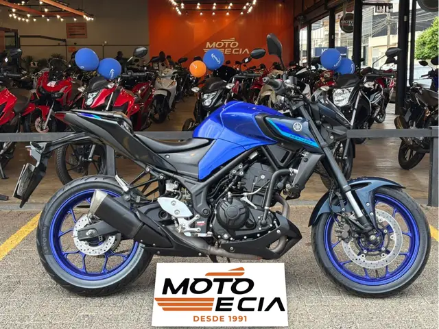 Moto Yamaha MT-03 2023 ABS