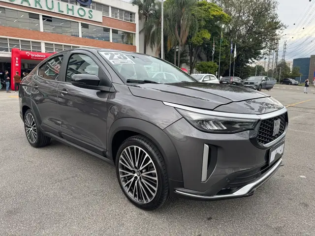 Carro Fiat Fastback 2023 Impetus Turbo 200 (Flex) (Aut)