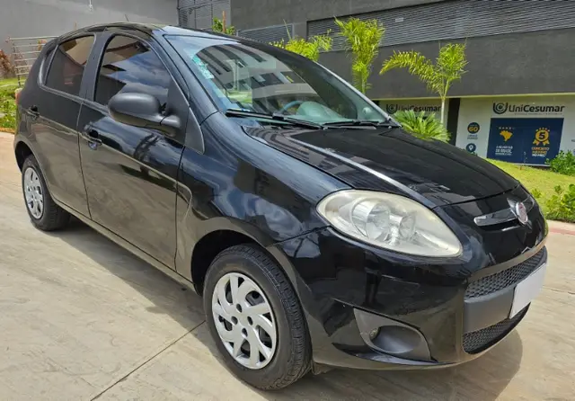 Carro Fiat Palio 2013 Attractive 1.0 8V (Flex)