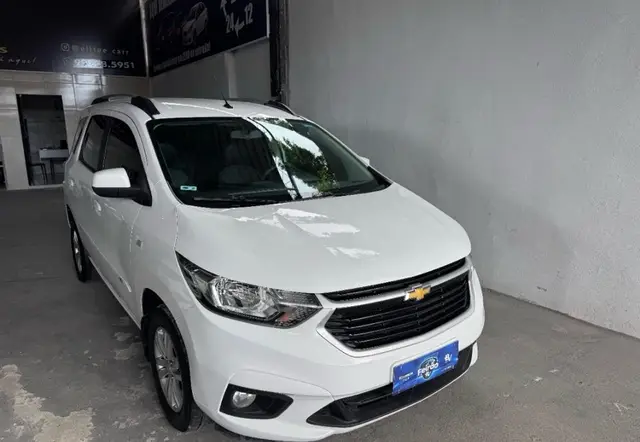 Carro Chevrolet Spin 2023 LT 1.8 (Aut.)