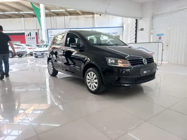 Carro Volkswagen Fox 2013 1.6 VHT (Flex)