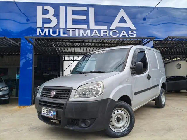Carro Fiat Doblò Cargo 2013 1.4 8V (Flex)