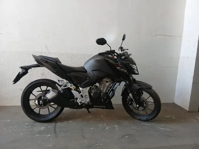 Moto Honda CB 300F Twister 2025 (ABS)