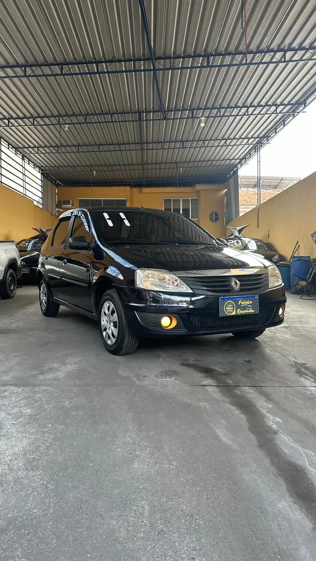 Carro Renault Logan 2011 Expression 1.0 16V (flex)