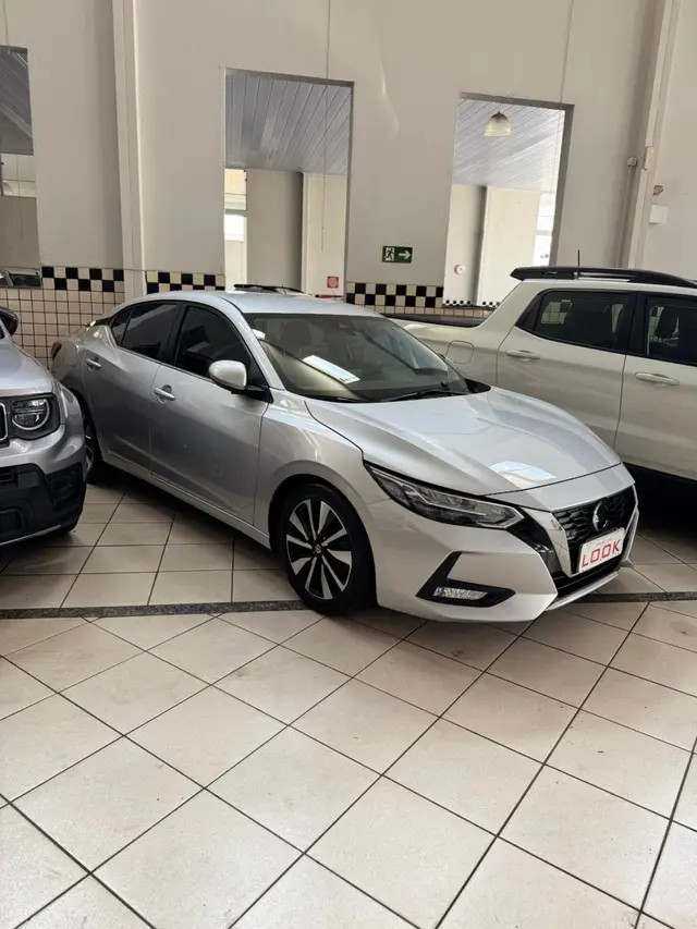 Carro Nissan Sentra 2023 Advance 2.0 16V Aut.