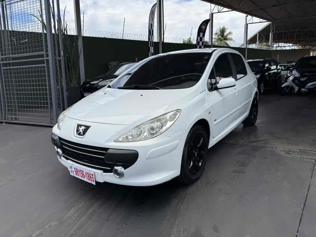 Carro Peugeot 307 2012 Hatch. Presence Pack 1.6 16V (flex)