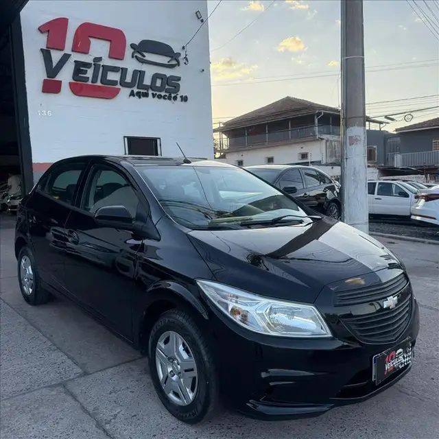 Carro Chevrolet Onix 2016 1.0 LS SPE/4