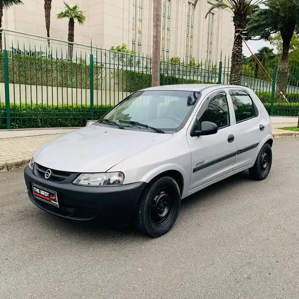 Carro Chevrolet Celta 2005 Life 1.0 VHC 4p