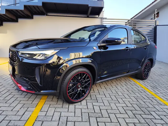 Carro Fiat Fastback 2024 Abarth