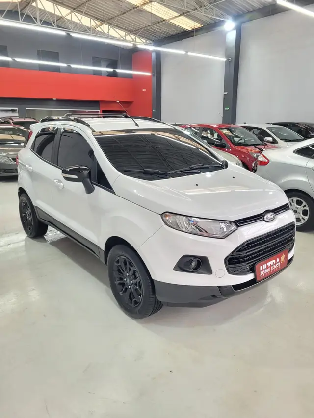 Carro Ford EcoSport 2015 Ecosport Freestyle 1.6 16V (Flex)