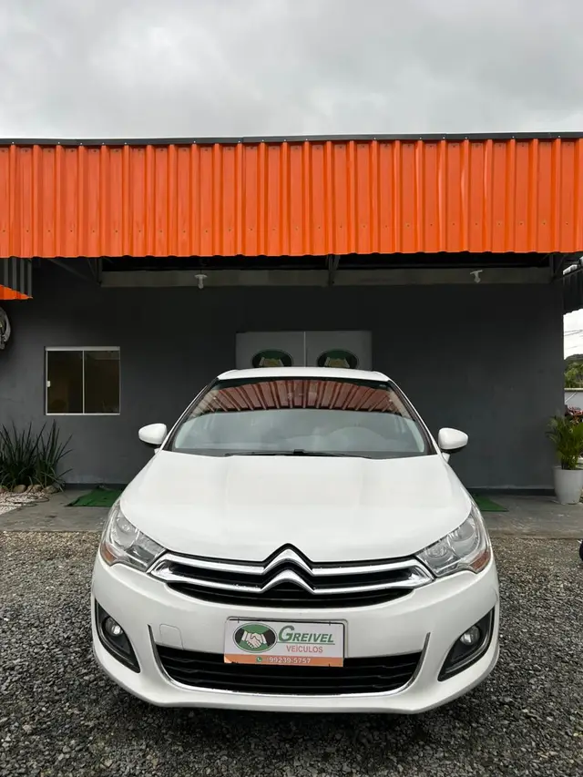 Carro Citroën C4 Lounge 2016 Tendance NAV 2.0 16V