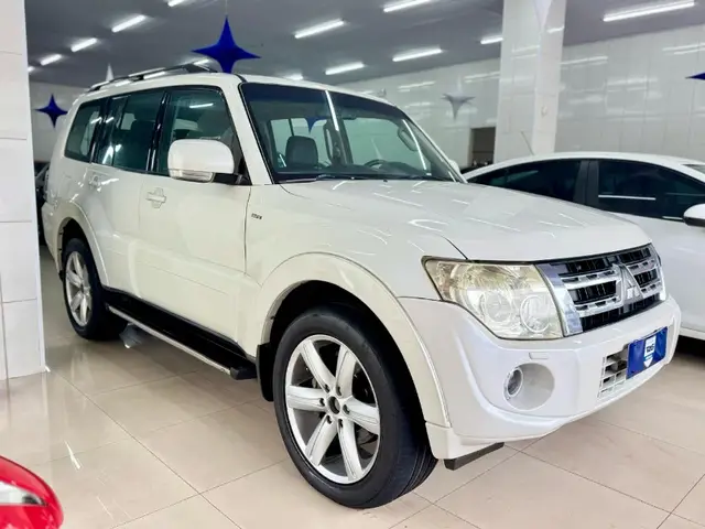Carro Mitsubishi Pajero Full 2013 3.2 DI-D 3D HPE 4WD