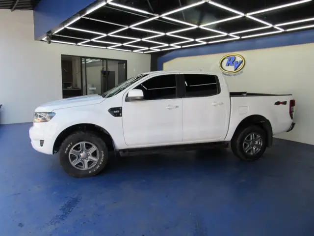 Carro Ford Ranger Cabine Dupla 2021 XLS 2.2 Turbodiesel 4x4 (Aut)