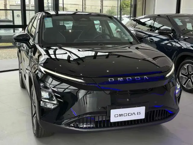 Carro Omoda E5 2026 EV