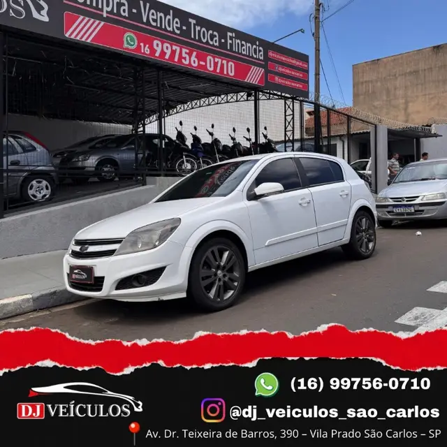 Carro Chevrolet Vectra GT 2011 2.0 8V (Flex)