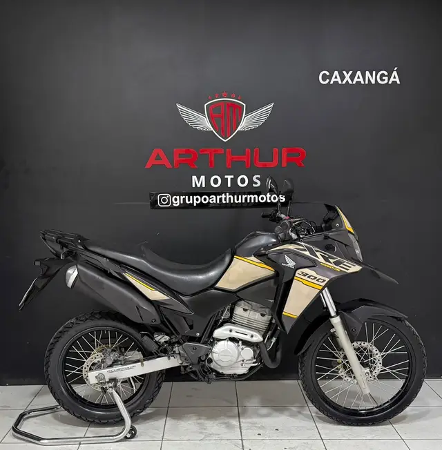 Moto Honda XRE 300 2023 ABS