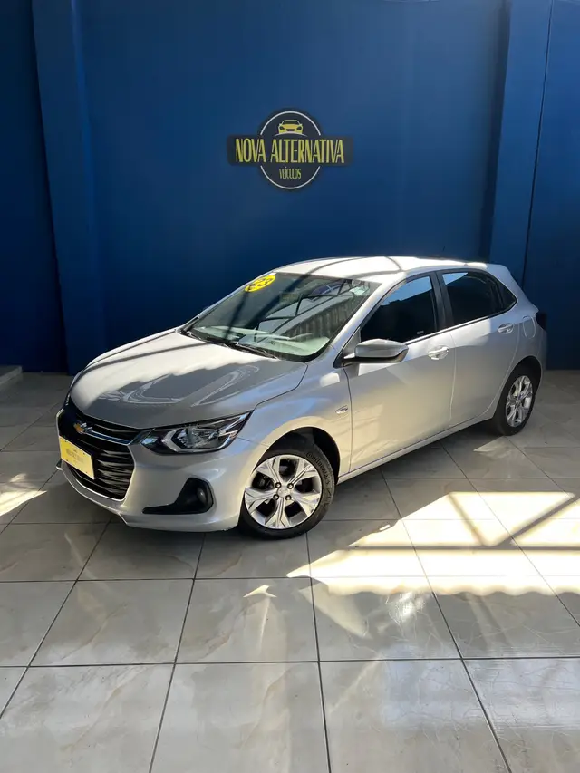 Carro Chevrolet Onix 2023 LTZ 1.0 Turbo (Aut.)