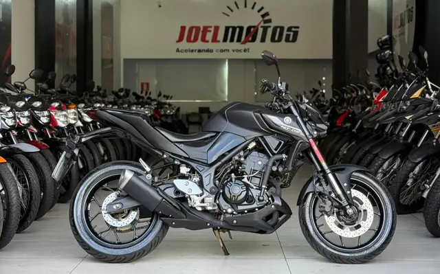 Moto Yamaha MT-03 2024 ABS