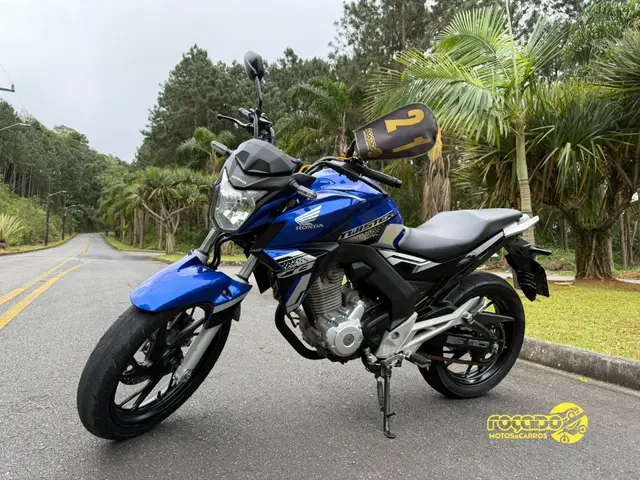 Moto Honda CB 250F Twister 2021 (CBS)