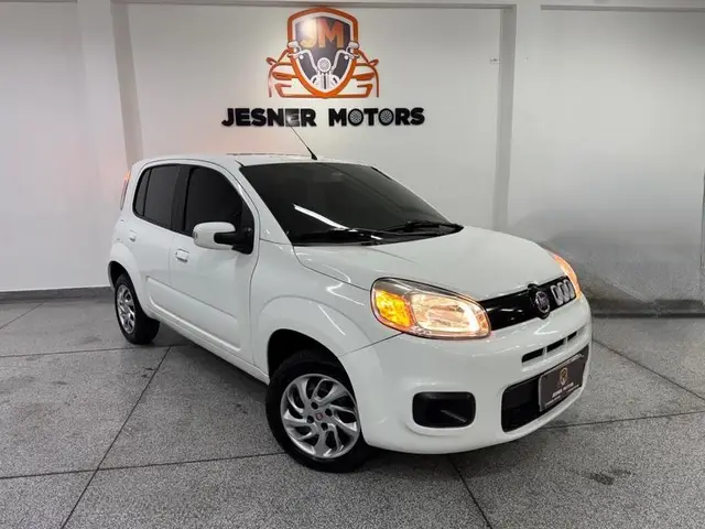 Carro Fiat Uno 2015 Evolution 1.4 8V (Flex) 4p