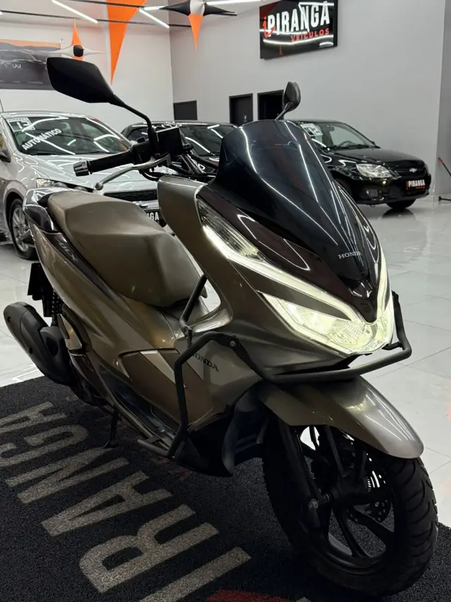 Moto Honda PCX 150 2022 DLX