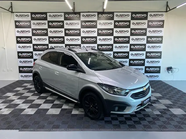 Carro Chevrolet Onix 2019 1.4 Activ SPE/4