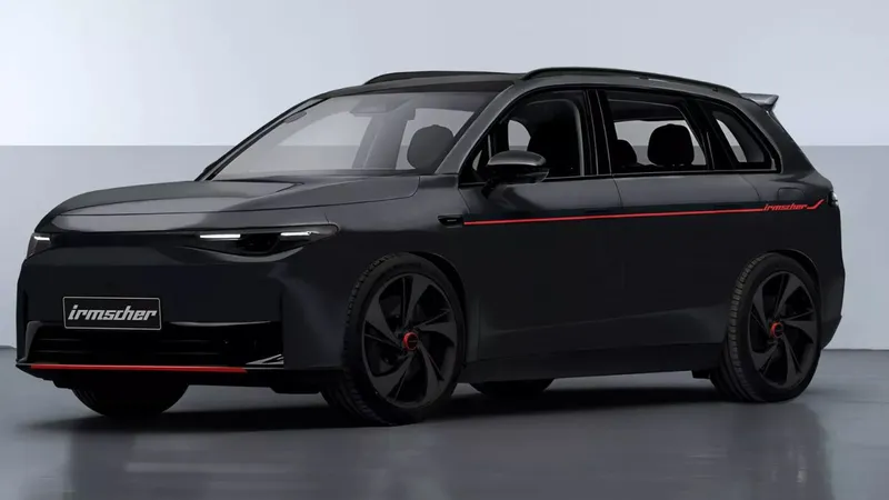 SUV elétrico da Stellantis estreia na Europa com versão que queremos no Brasil 