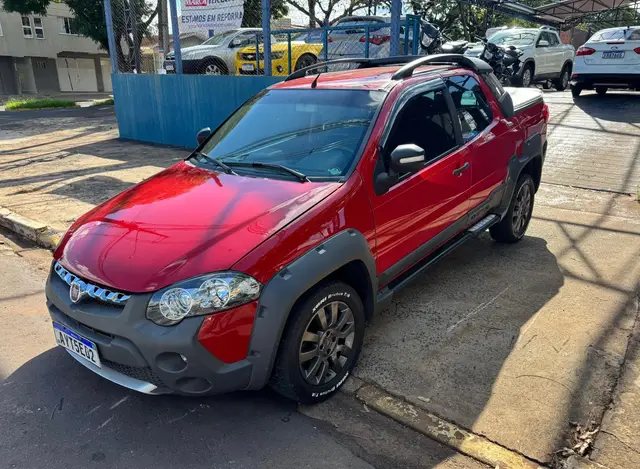 Carro Fiat Strada 2015 Adventure 1.8 16V (Flex) (Cabine Dupla)