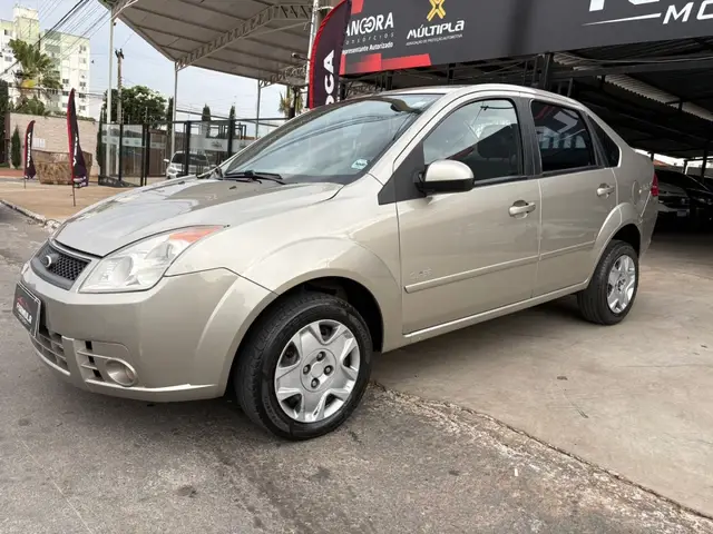 Carro Ford Fiesta Sedan 2009 Class 1.6 (Flex)