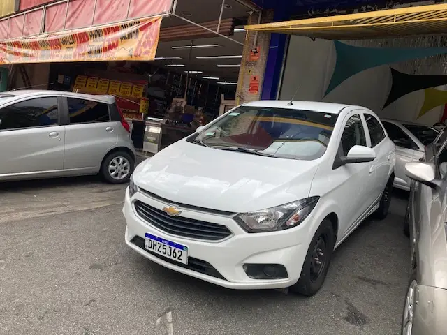 Carro Chevrolet Onix 2019 1.0 LT SPE/4