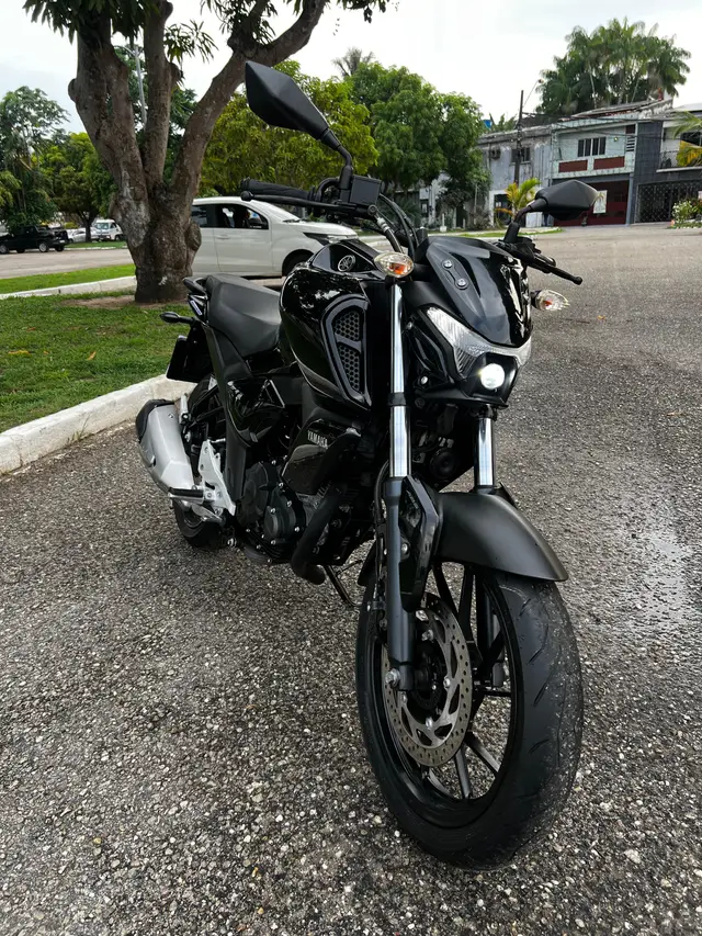 Moto Yamaha Fazer FZ15 2024 ABS