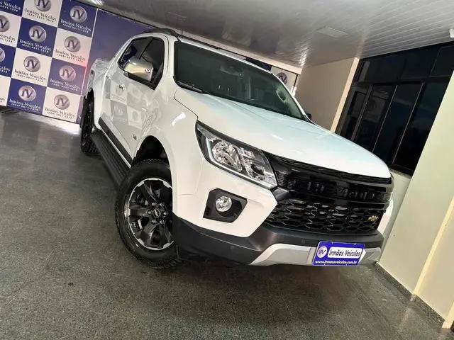 Carro Chevrolet S10 Cabine Dupla 2022 S10 2.8 CTDI High Country 4WD (Cabine Dupla) (Aut)