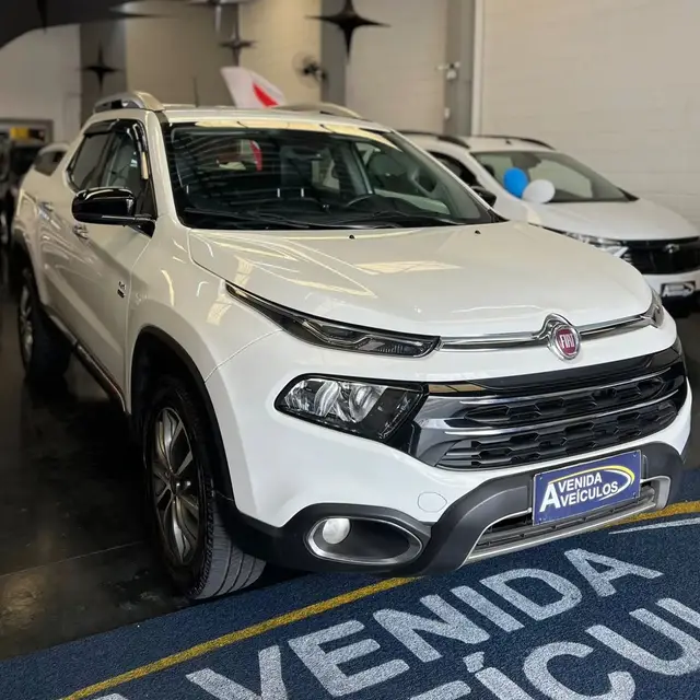 Carro Fiat Toro 2020 2.0 TDI Volcano Auto 4WD