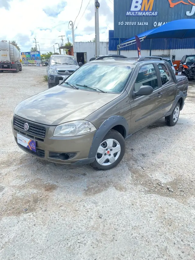 Carro Fiat Strada 2012 Working 1.4 (Flex) (Cabine Dupla)