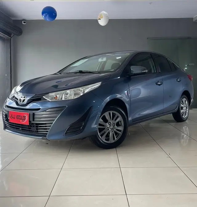 Carro Toyota Yaris Sedan 2020 1.5 XL Plus Connect CVT (Flex)
