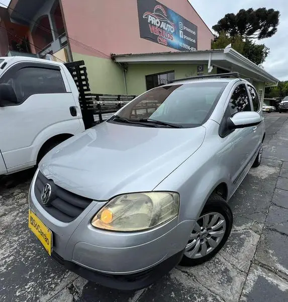 Carro Volkswagen Fox 2006 1.0 8V (Flex)