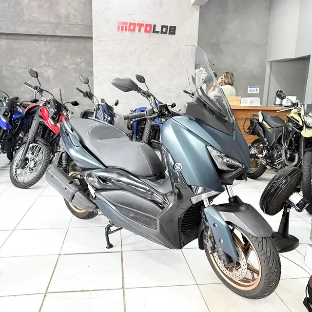 Moto Yamaha XMax 2023 ABS